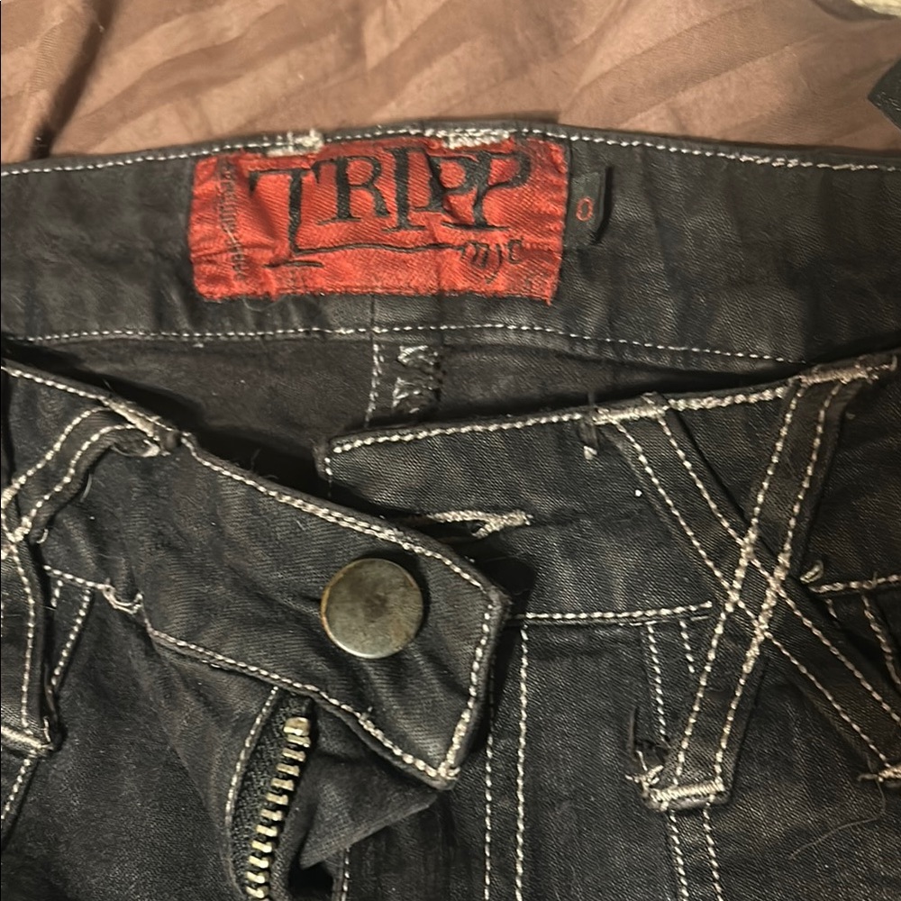 Tripp NYC Black Capris with White Stitching